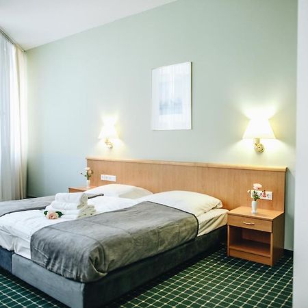 Hotel "Helle Mitte" Берлін Екстер'єр фото