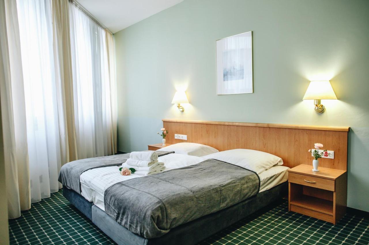 Hotel "Helle Mitte" Берлін Екстер'єр фото